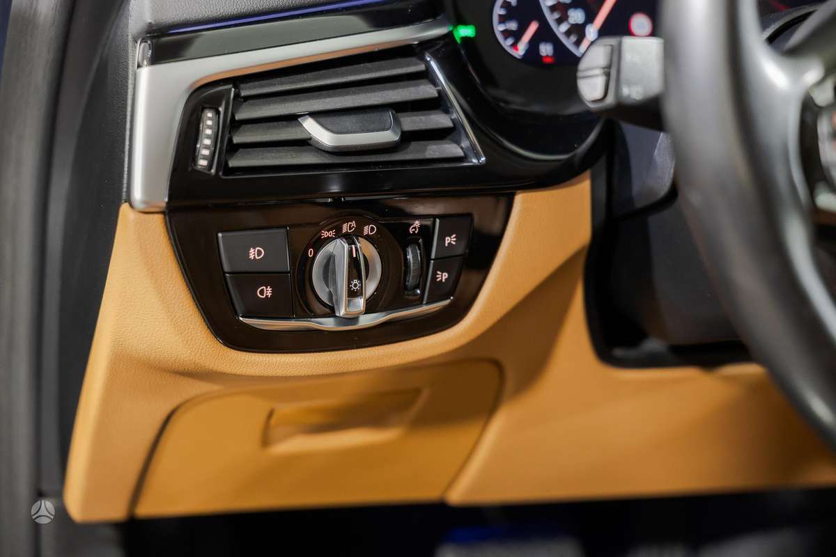 BMW 520, 2.0 l., Универсал