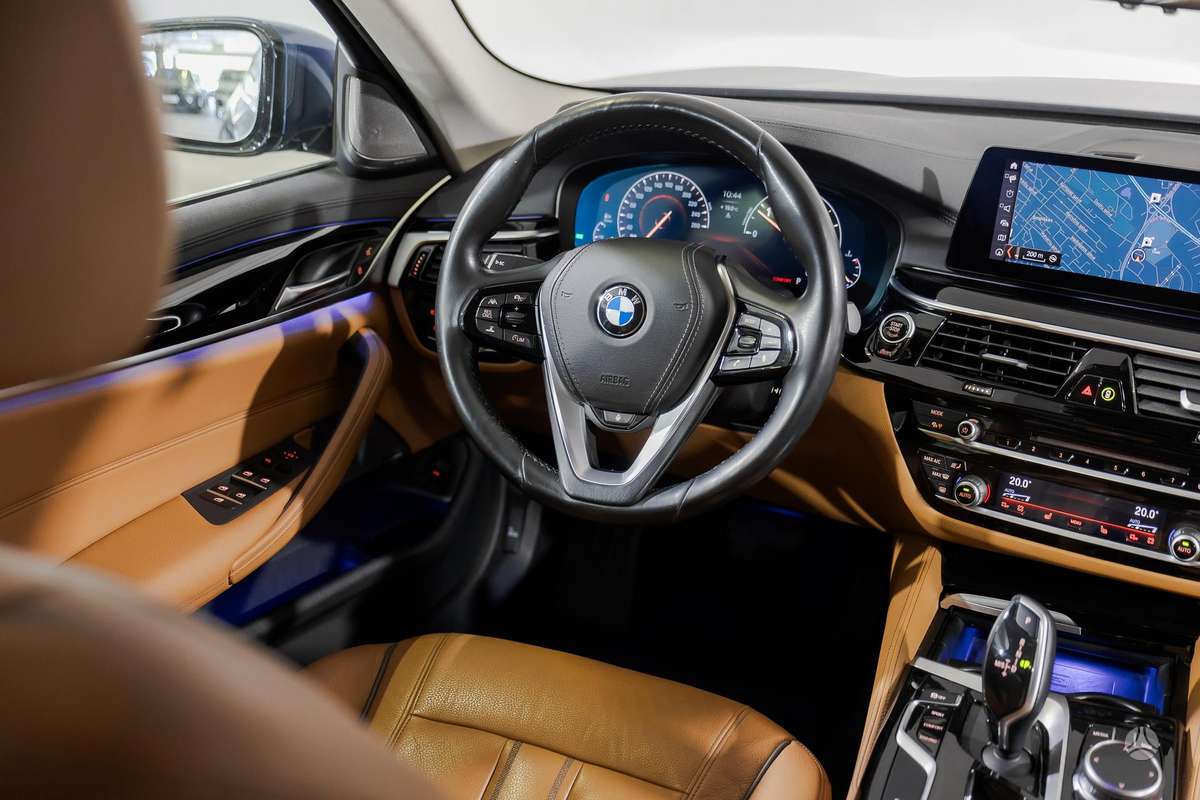 BMW 520, 2.0 l., Универсал