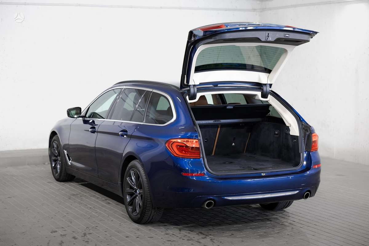 BMW 520, 2.0 l., wagon