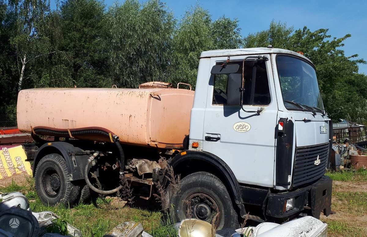 MAZ 5551, tanker trucks