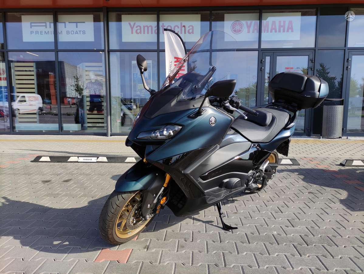 Yamaha TMAX 562cc, мотороллеры / мопеды