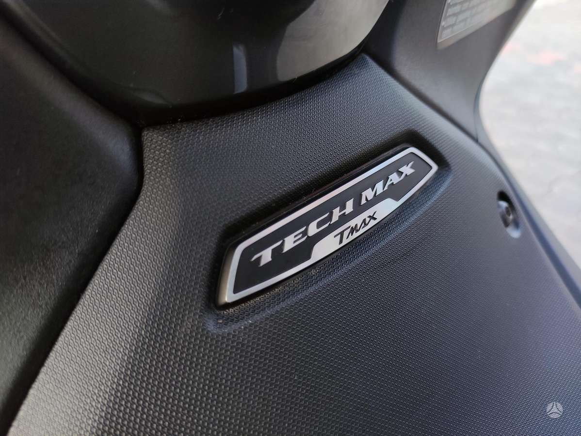 Yamaha TMAX 562cc, scooters / mopeds