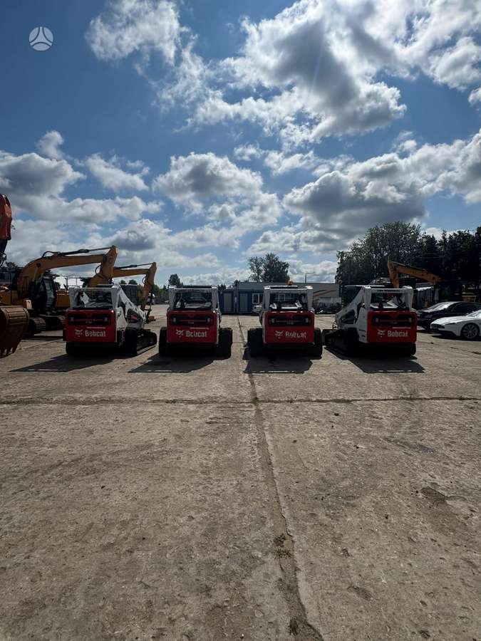 Bobcat T770, mini loaders