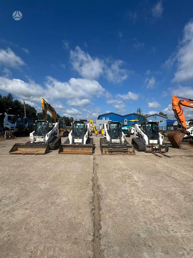 Bobcat T770, mini loaders