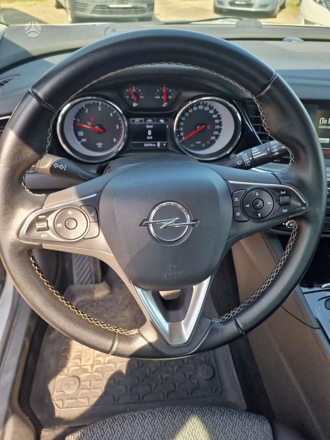Opel Insignia, 1.6 l., Универсал