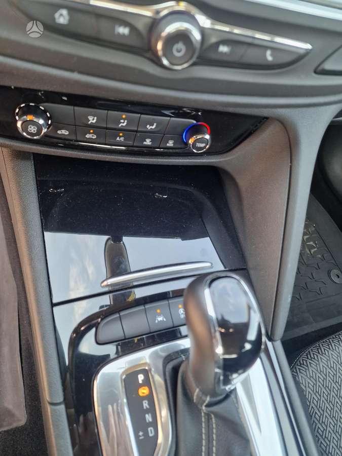 Opel Insignia, 1.6 l., Универсал
