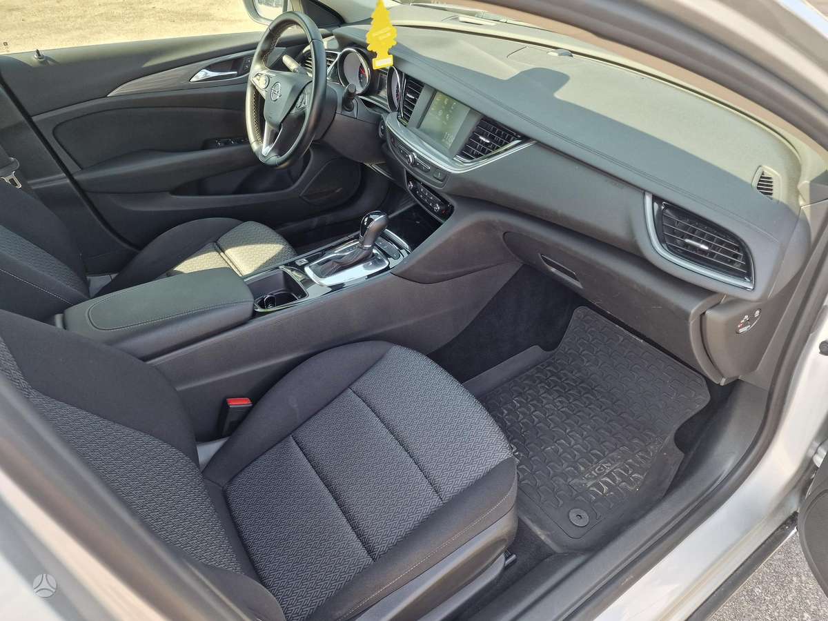 Opel Insignia, 1.6 l., Универсал