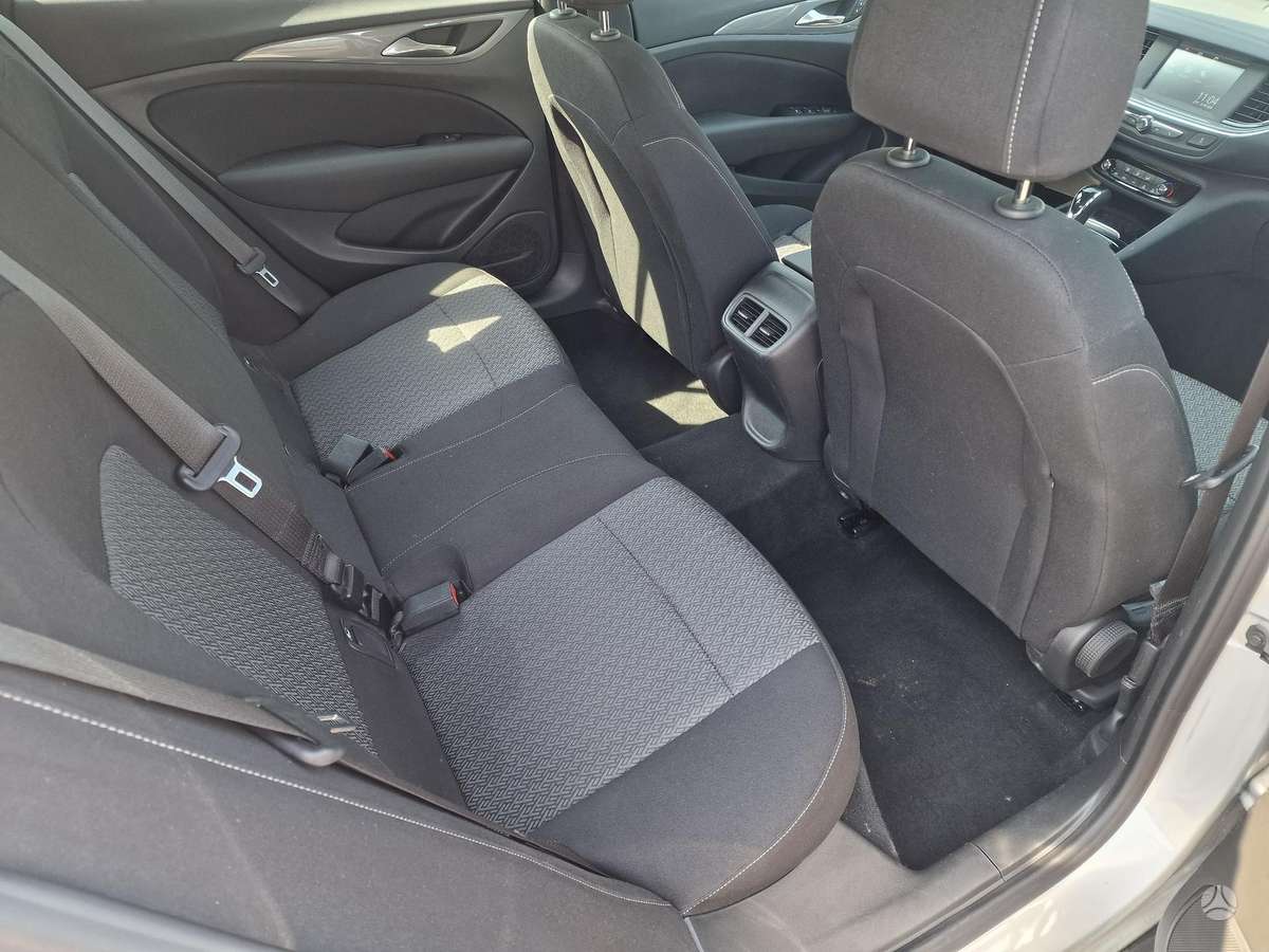 Opel Insignia, 1.6 l., Универсал