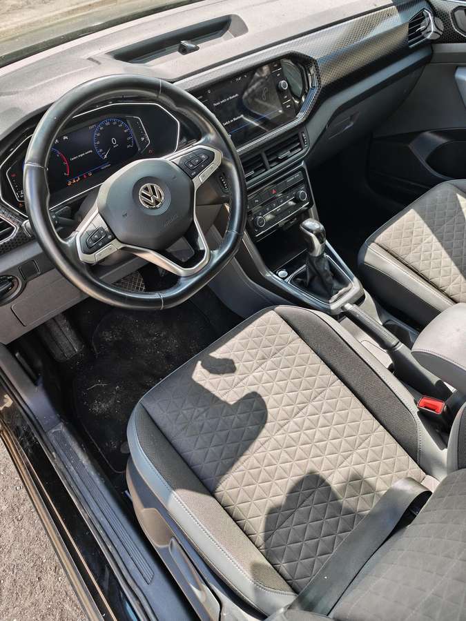 Volkswagen T-Cross - 11