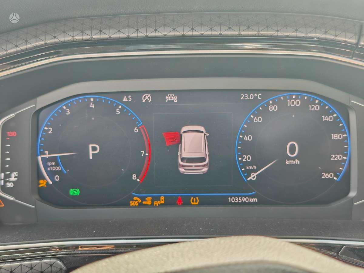 Volkswagen T-Cross - 12