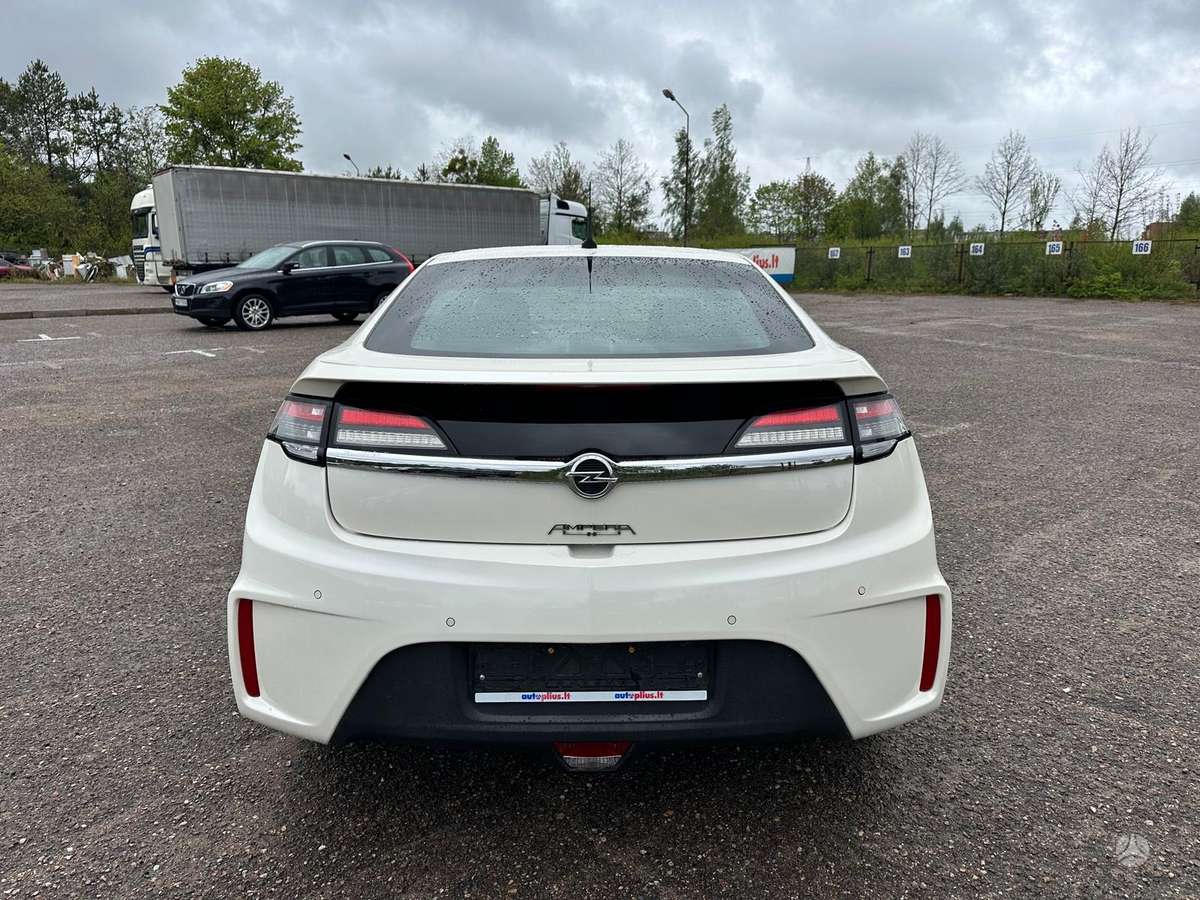 Opel Ampera, 1.4 l., hatchback