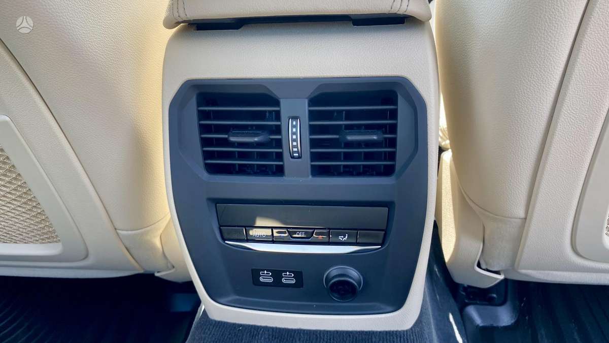 BMW 320, 2.0 l., Седан