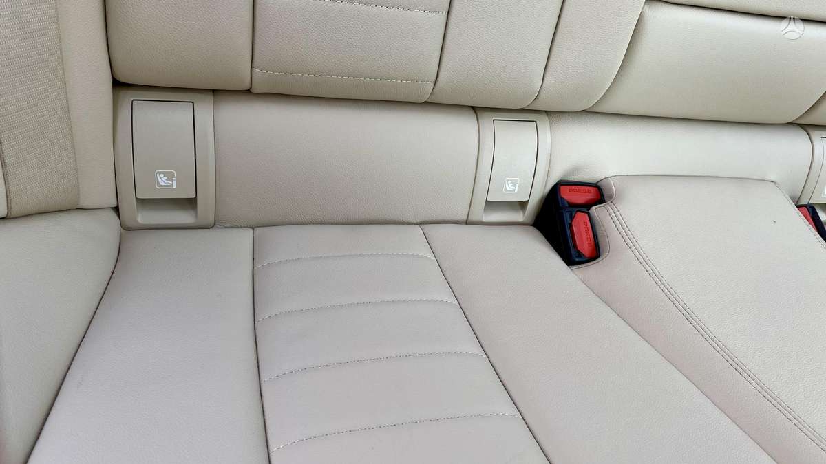 BMW 320, 2.0 l., Седан