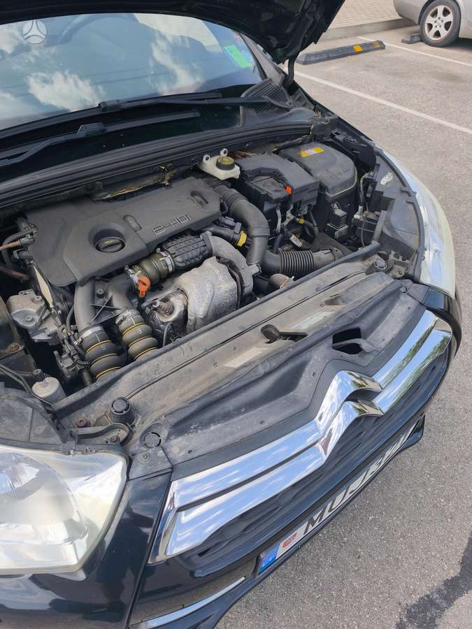 Citroen DS4, 1.6 l., hatchback
