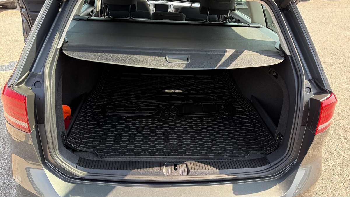 Volkswagen Passat, 2.0 l., Универсал