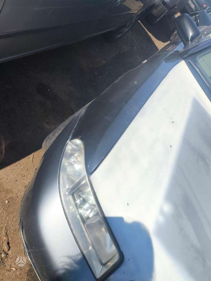 Audi A4 по частям