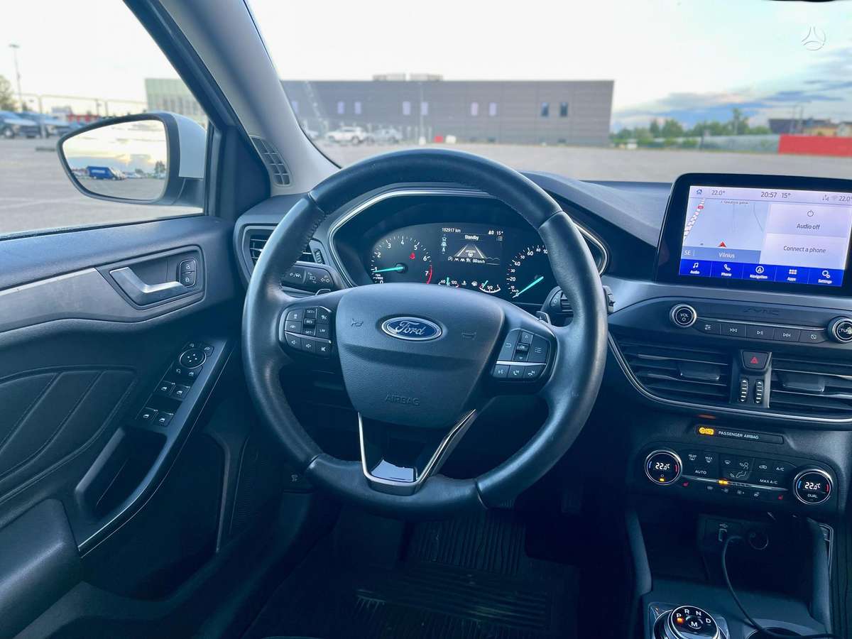 Ford Focus, 1.0 l., hatchback