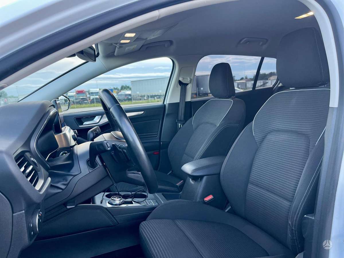 Ford Focus, 1.0 l., hatchback