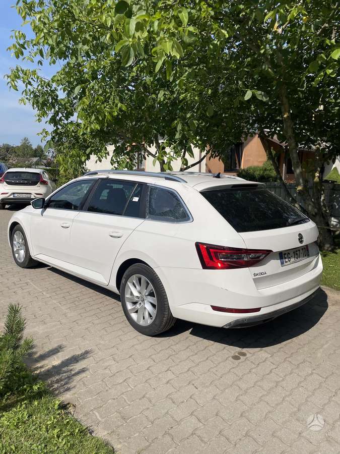 Skoda Superb, 1.8 l., Универсал