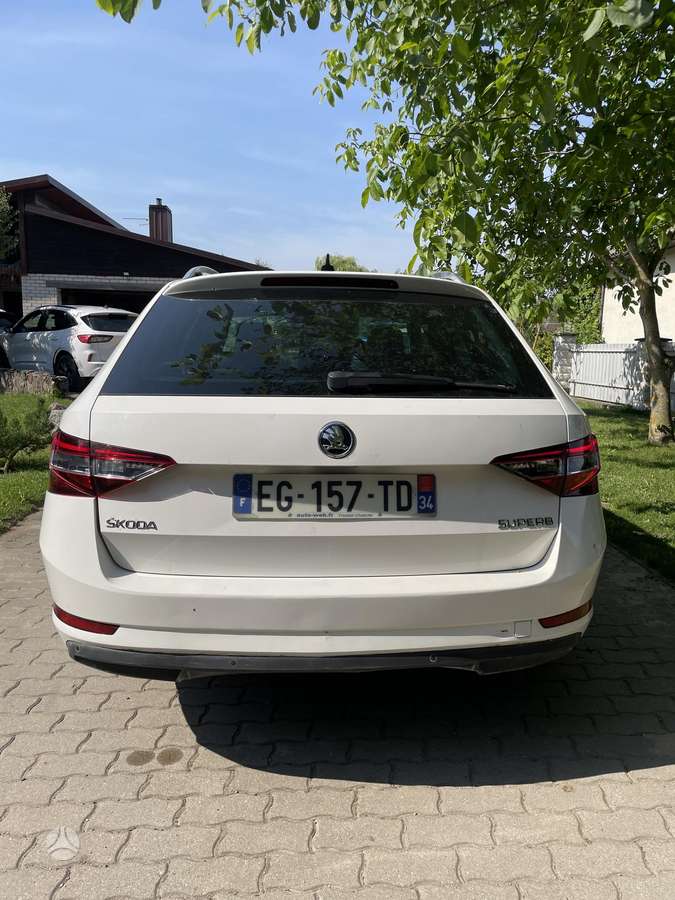 Skoda Superb, 1.8 l., Универсал