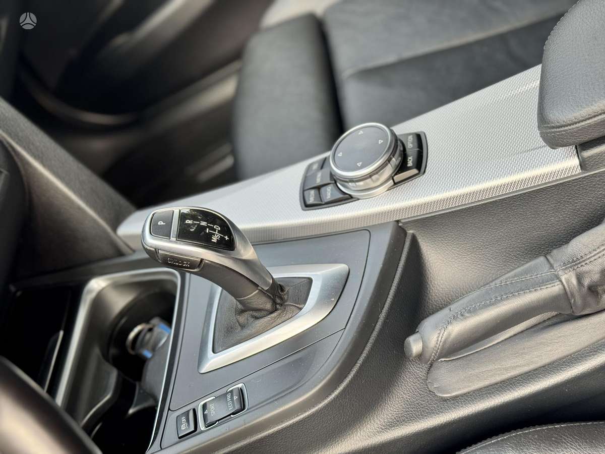 BMW 328, 2.0 l., Седан