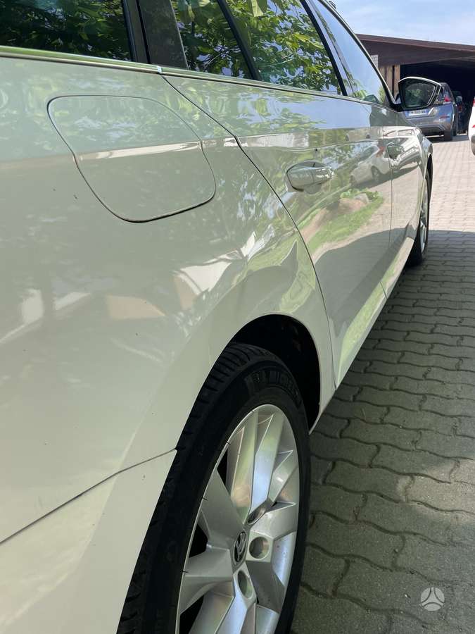 Skoda Superb, 1.8 l., Универсал