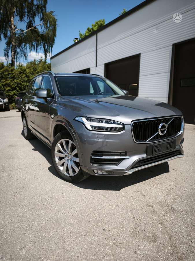 Volvo XC90 - 2