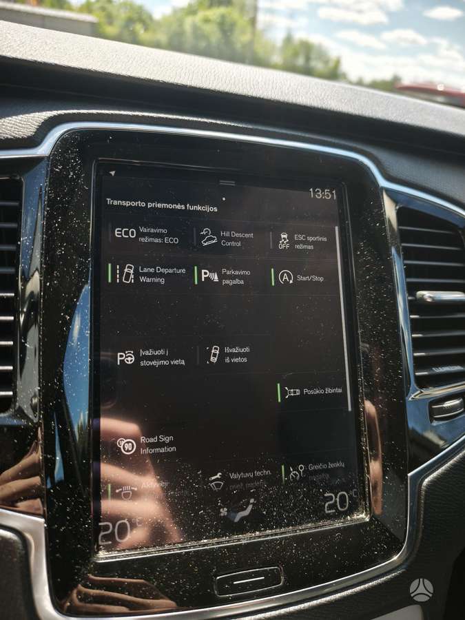 Volvo XC90 - 8