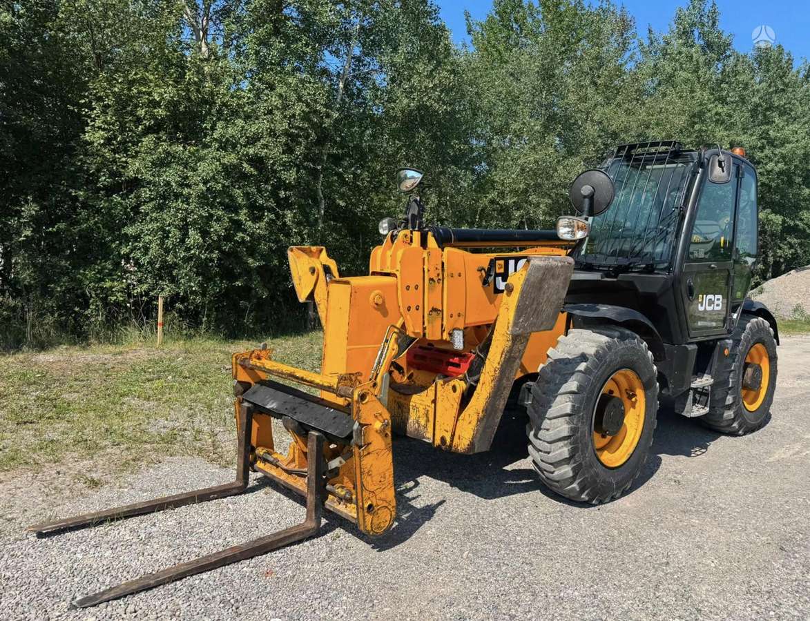 JCB 540-170, forklifts