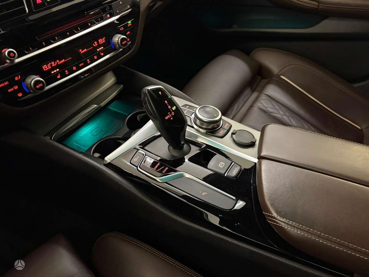 BMW 520, 2.0 l., Универсал