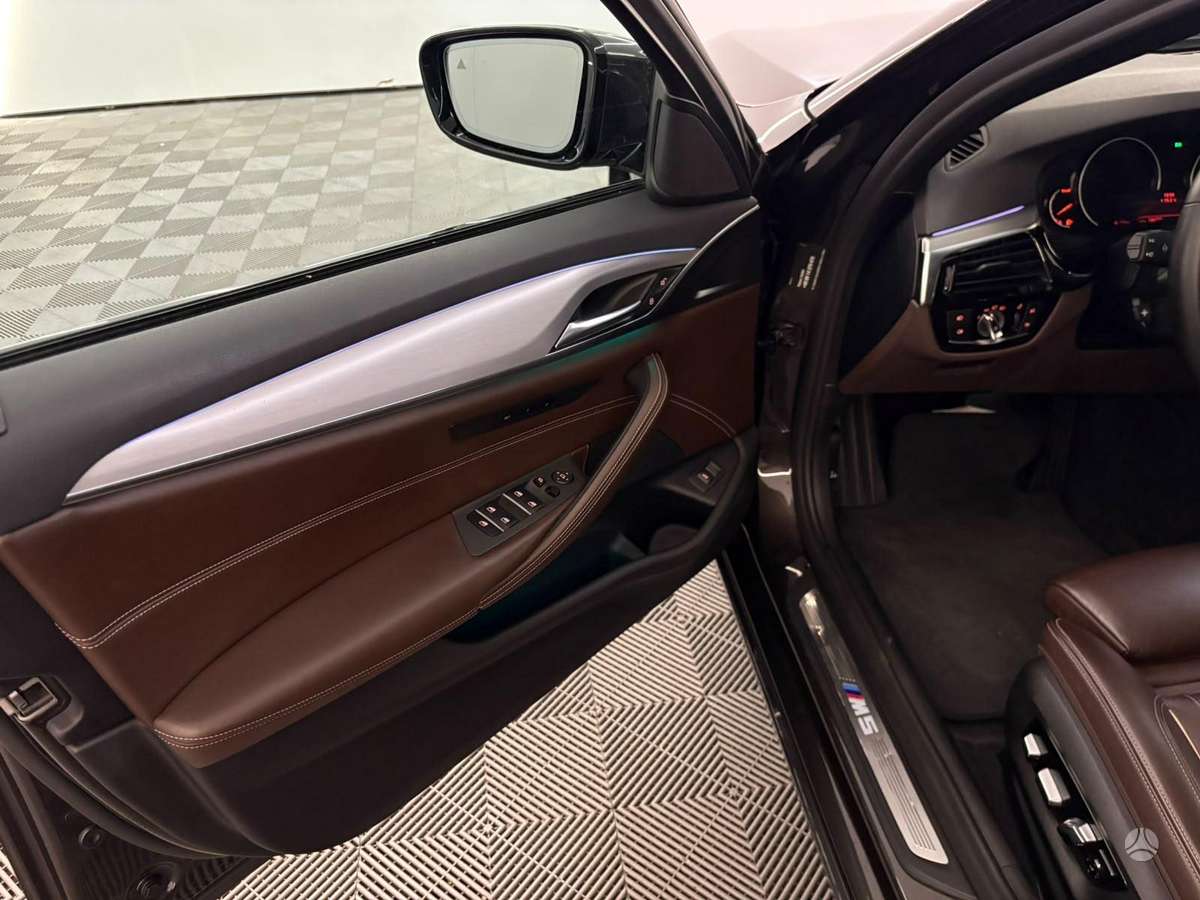 BMW 520, 2.0 l., Универсал