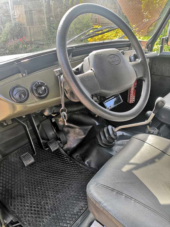UAZ Hunter, 2.7 l., off-road / crossover