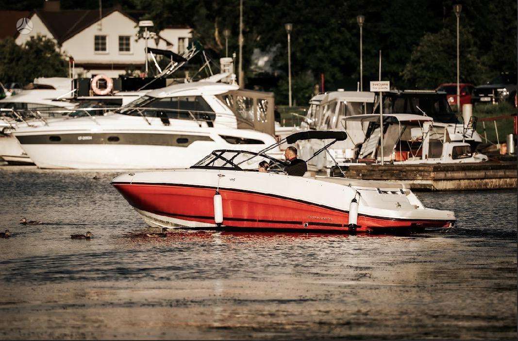 Bayliner VR5, яхты / катера