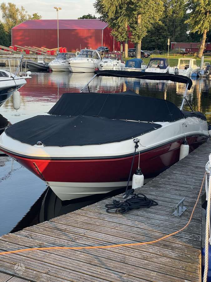 Bayliner VR5, яхты / катера