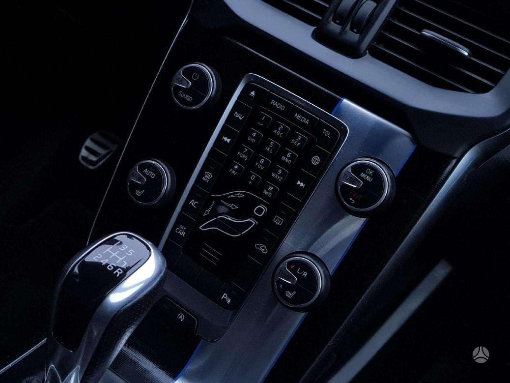 Volvo V40, 2.0 l., hatchback