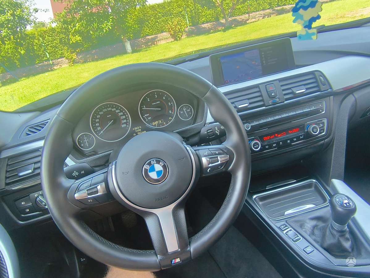 BMW 320, 2.0 l., wagon