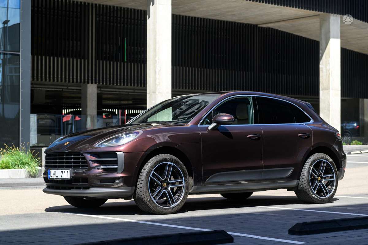 Porsche Macan - 2