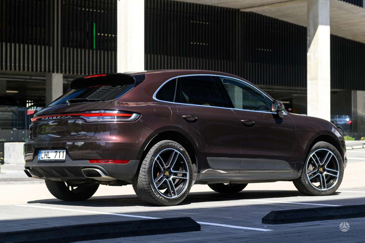 Porsche Macan - 4