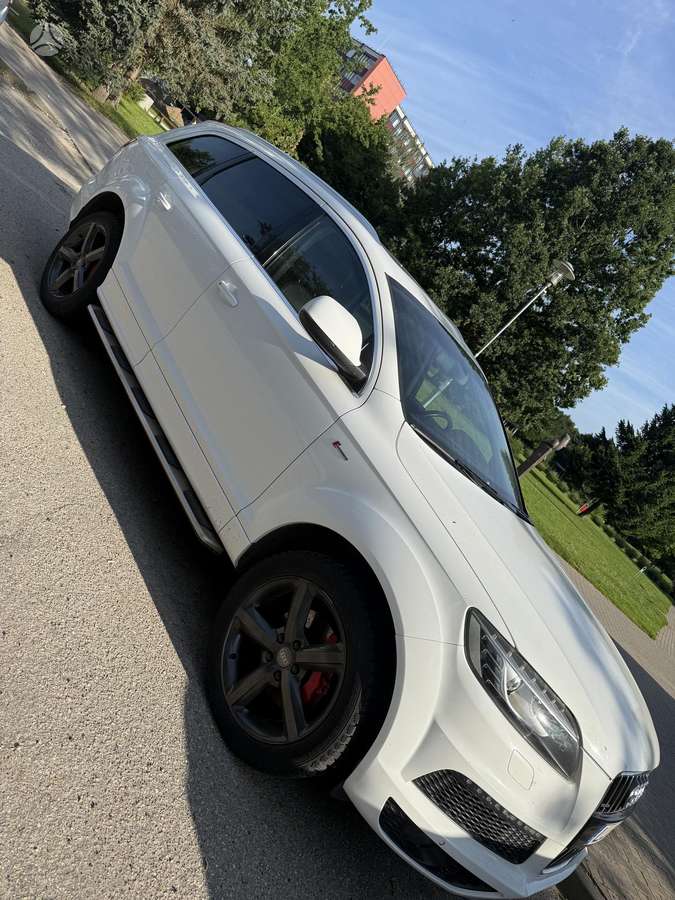 Audi Q7, 3.0 l., universalas