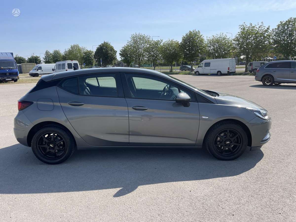 Opel Astra, 1.6 l., hatchback