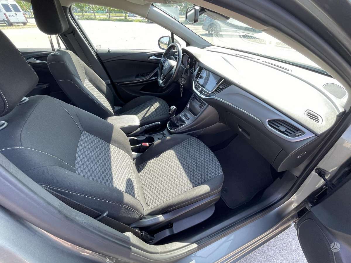 Opel Astra, 1.6 l., hatchback