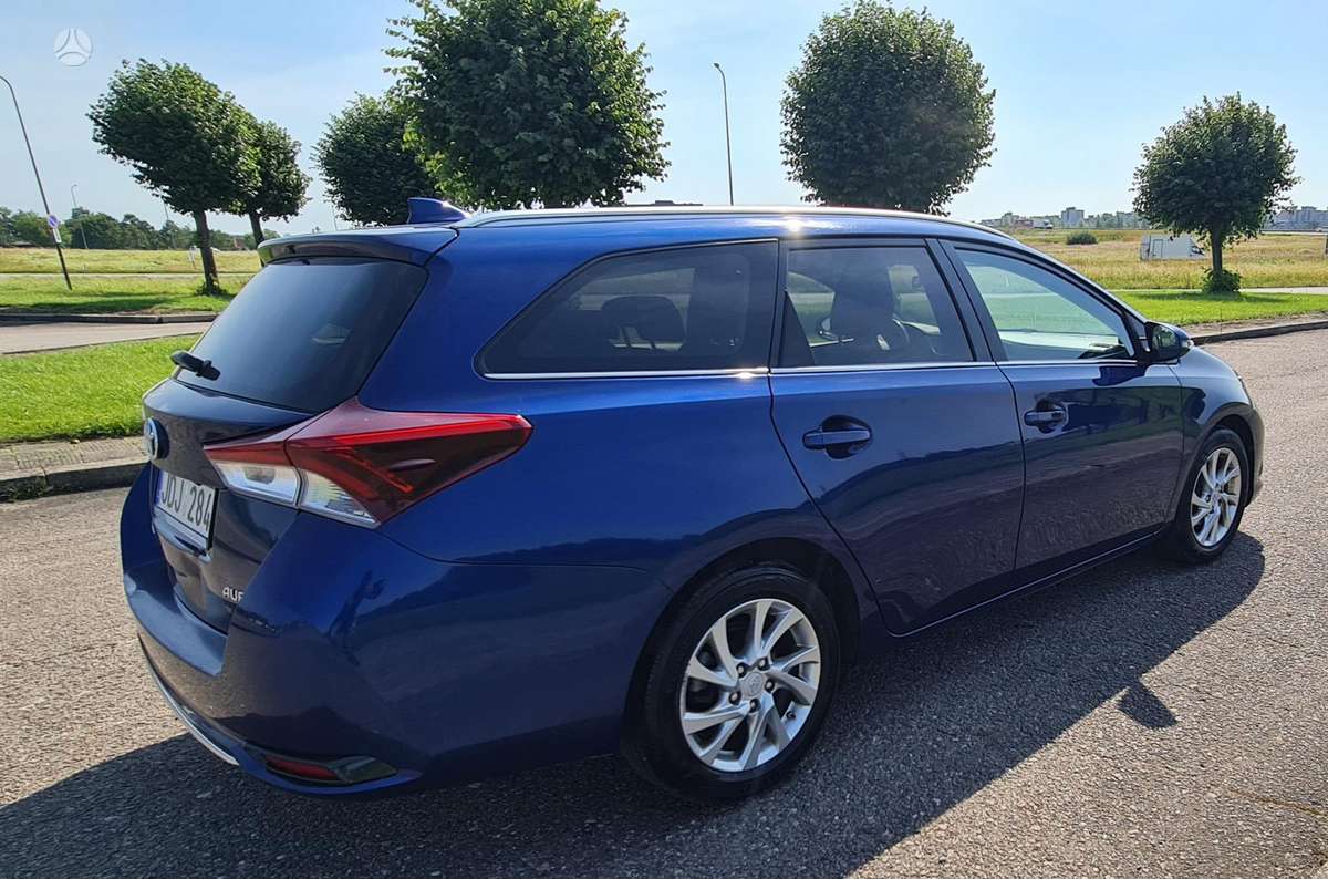 Toyota Auris - 3
