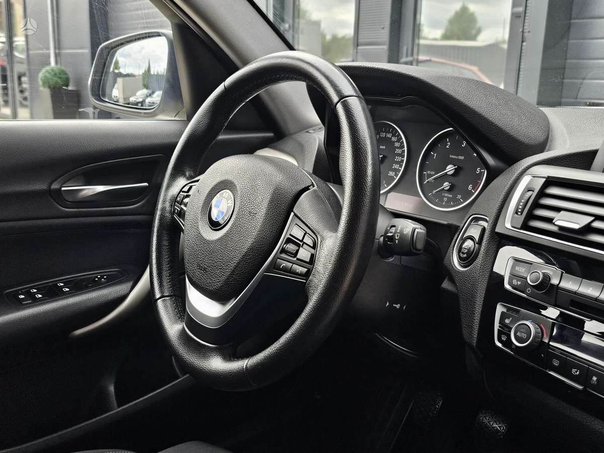 BMW 118, 2.0 l., Хэтчбек