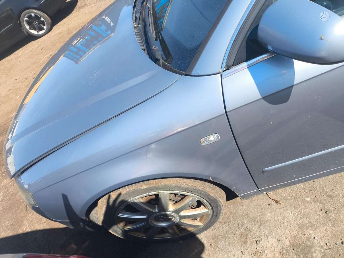 Audi A4 по частям