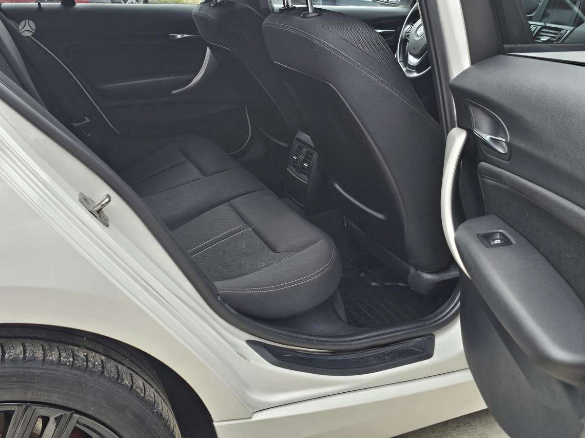 BMW 118, 2.0 l., Хэтчбек