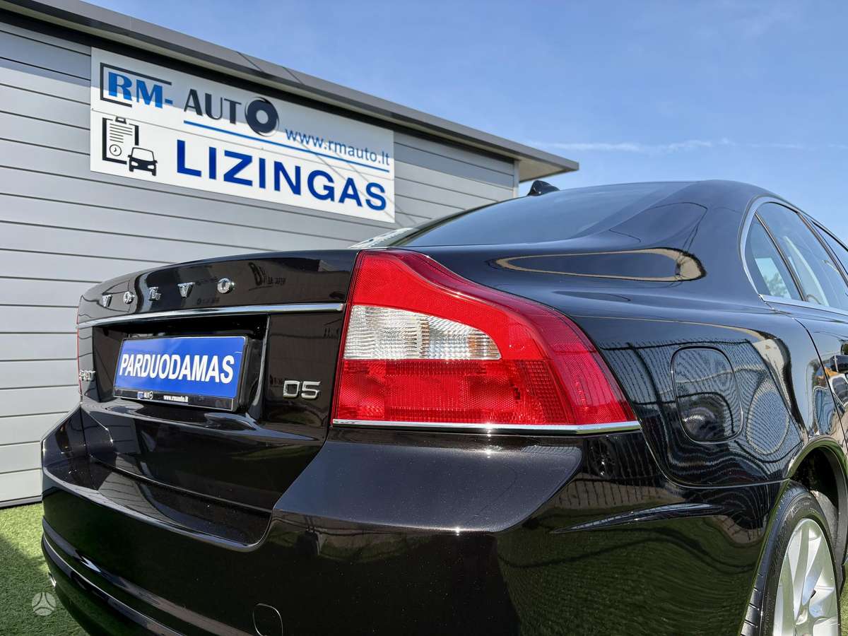 Volvo S80, 2.4 l., Седан