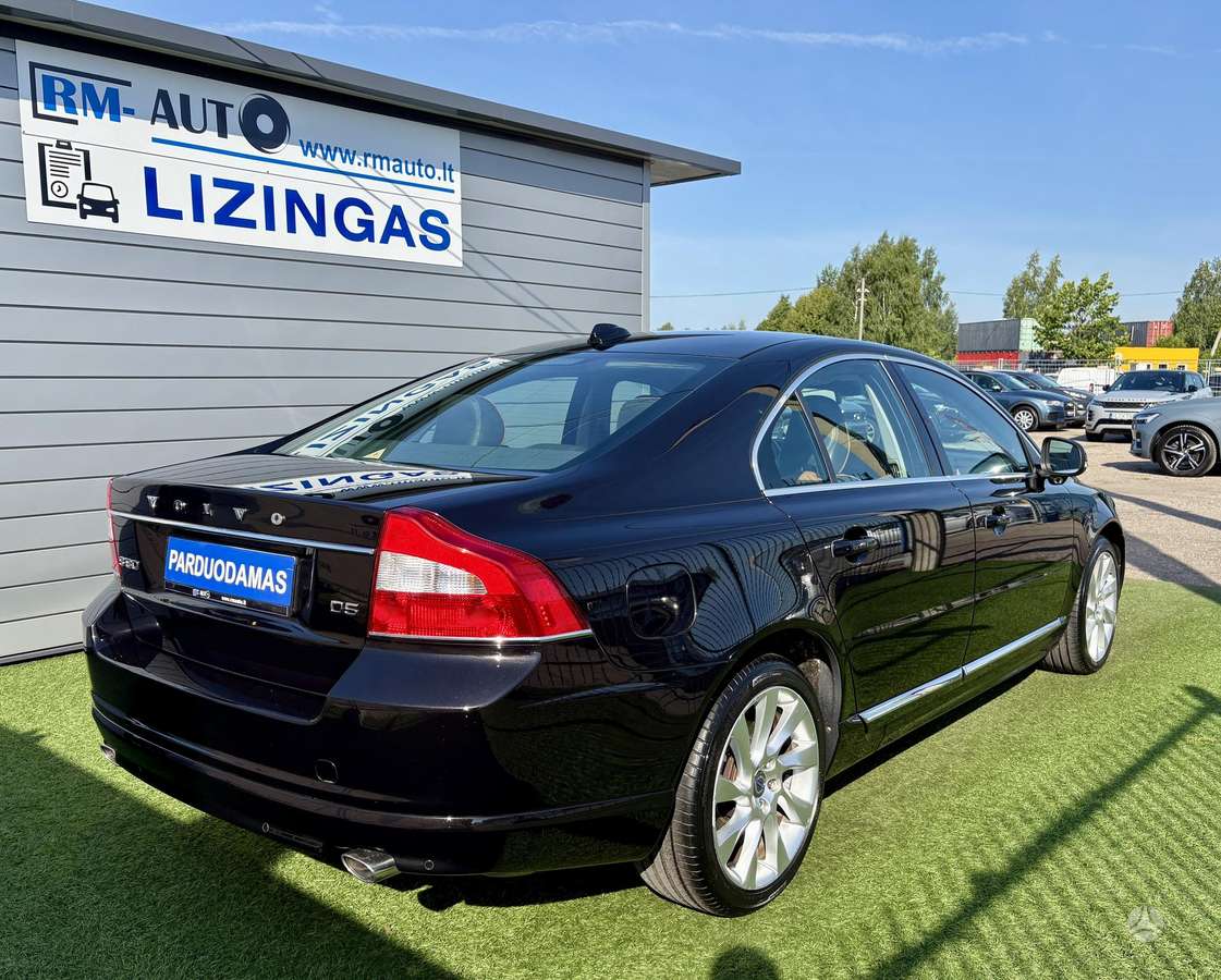Volvo S80, 2.4 l., Седан