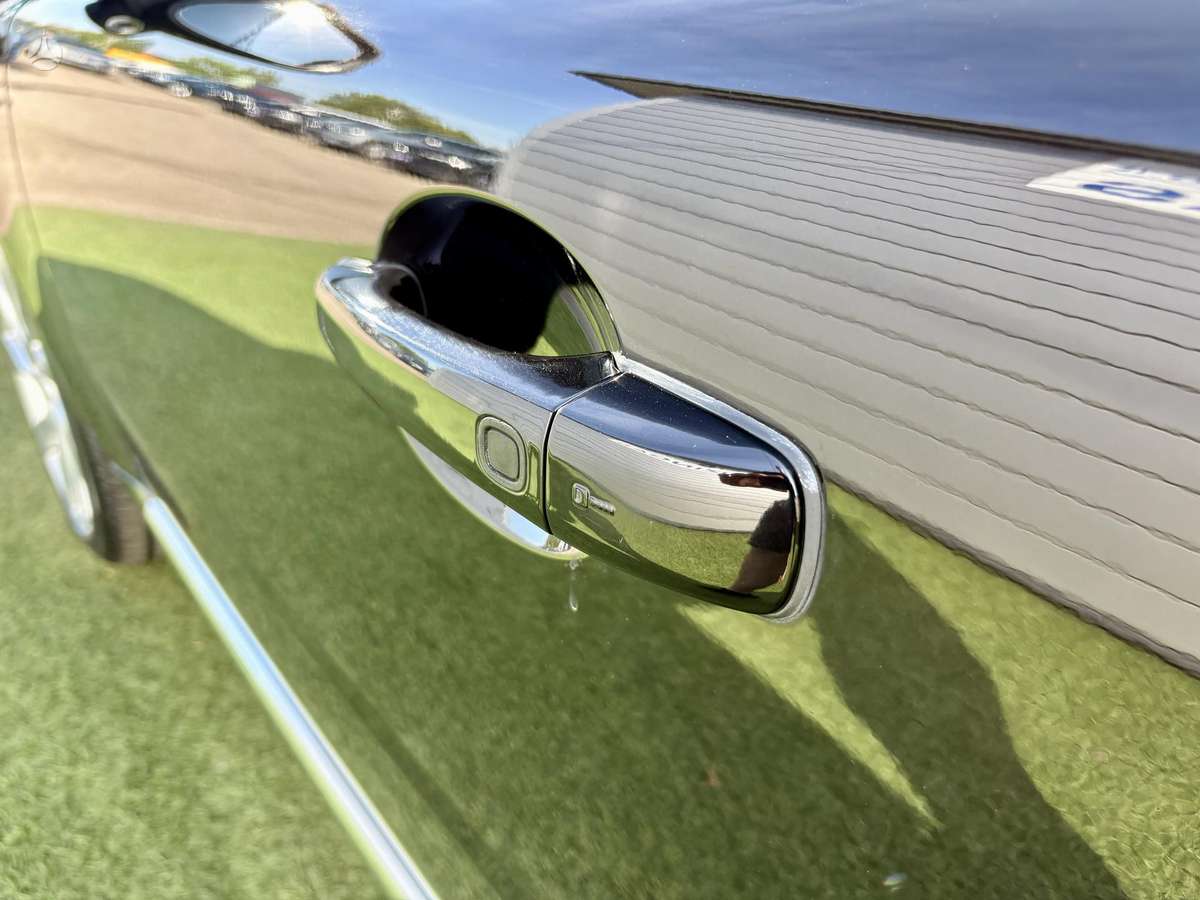 Volvo S80, 2.4 l., Седан