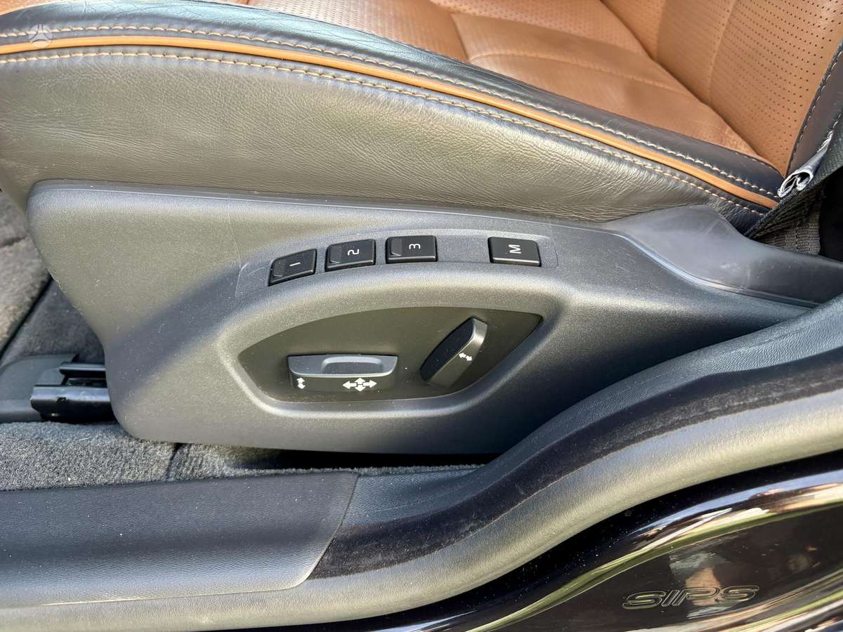 Volvo S80, 2.4 l., Седан