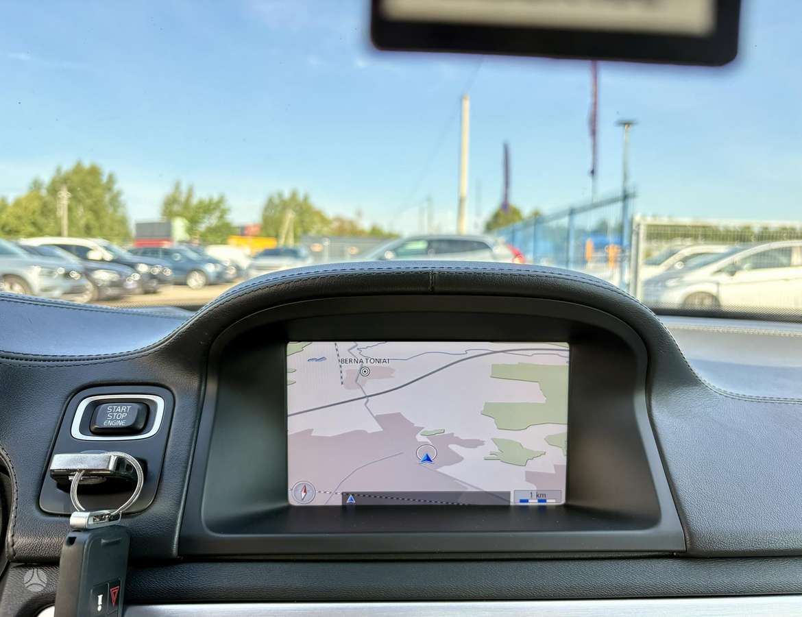 Volvo S80, 2.4 l., Седан